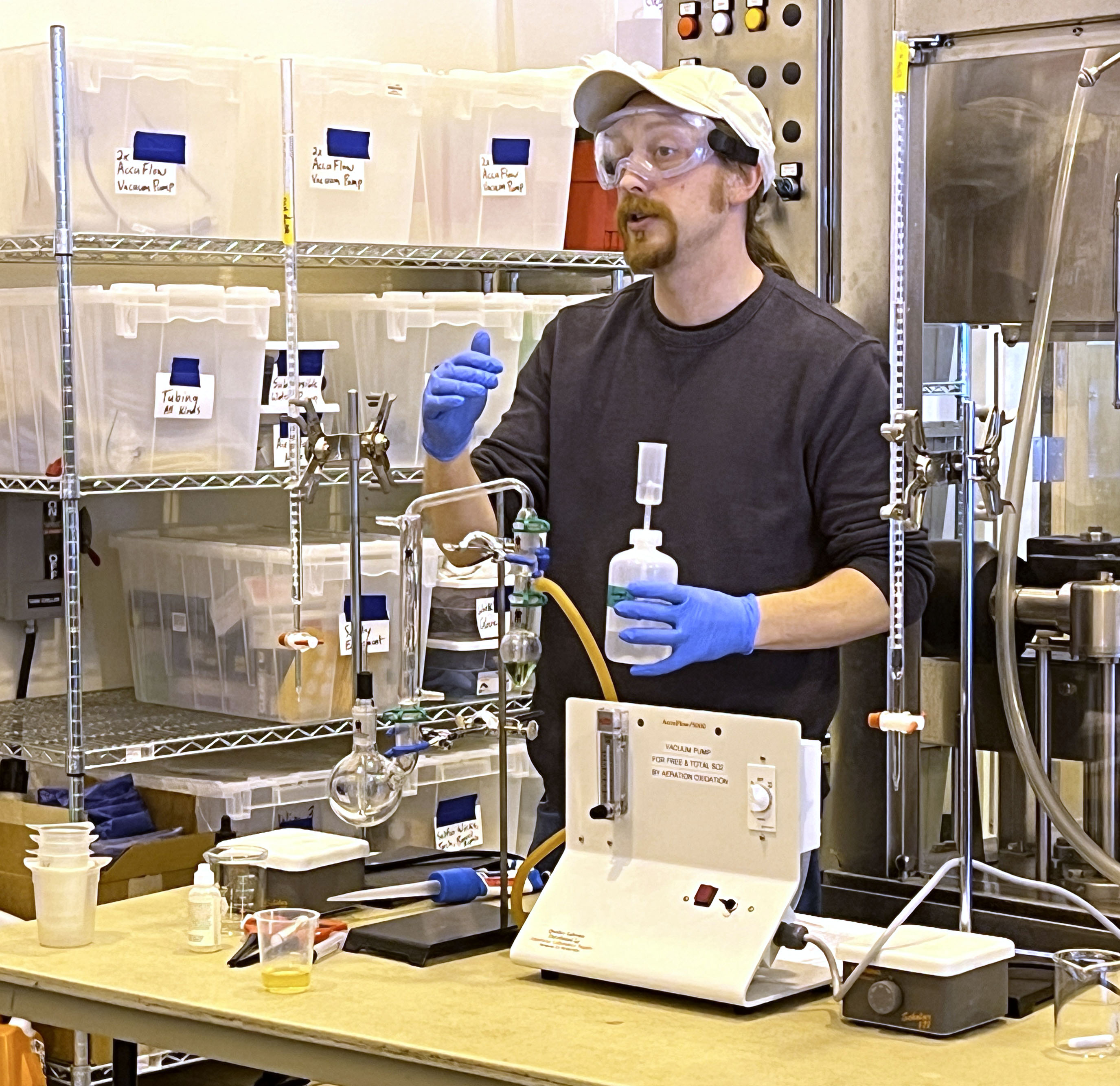 Joe Hanson-Hirt conducting SO2 analysis in the lab